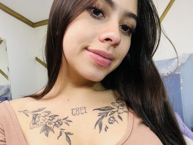 ChanelDeRosee - Live porn &amp; sex cam - 23794613