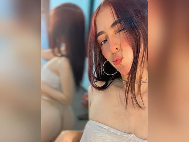 EmmilyWright - Live porn &amp; sex cam - 23795305