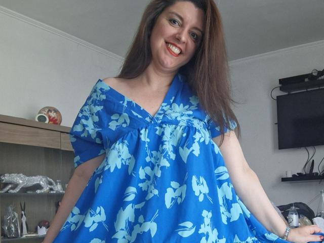 LaFrancaiseJessy - Live Sex Cam - 23795749