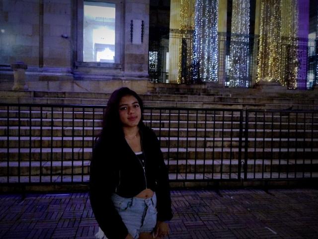 LucileFoster - Live porn &amp; sex cam - 23796925