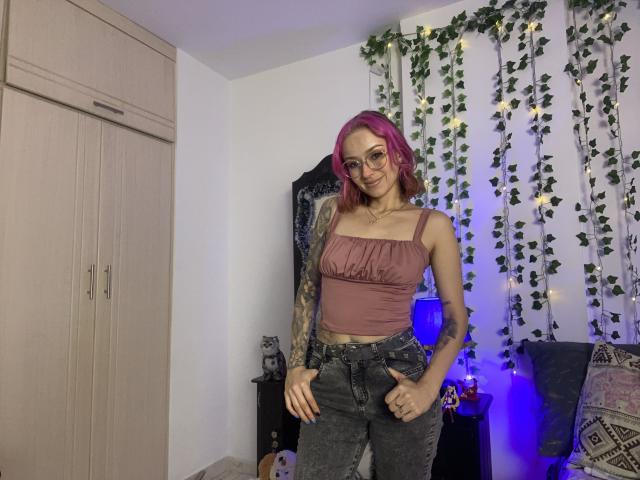 SarahRousen - Live porn &amp; sex cam - 23798757