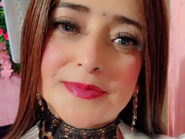 AlessadraJones - Live sex cam - 23801757