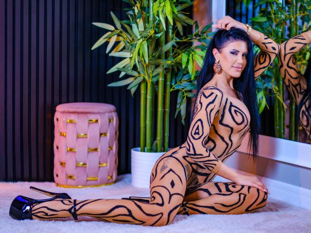 GallienneVoss - Live porn &amp; sex cam - 23808573