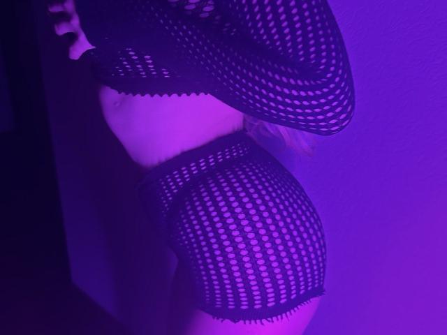 BalletSwan - Live porn &amp; sex cam - 23809529