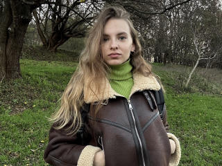 MissDi - сексуальная веб-камера в реальном времени - 23813377