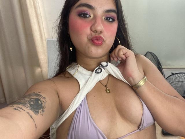 VictoriaSaens - Live porn &amp; sex cam - 23813645