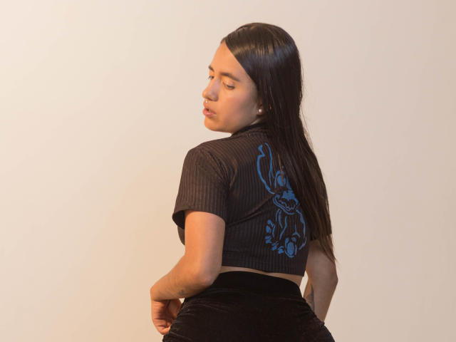 EvaaJhones - Sexe cam en vivo - 23817305