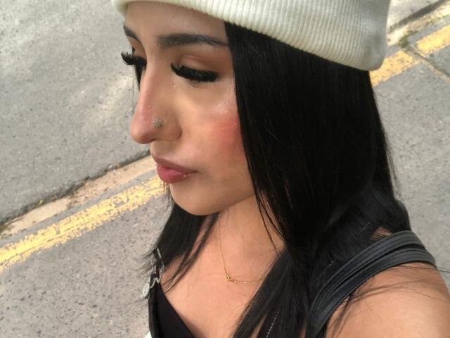 NickiClark - Live Sex Cam - 23817745