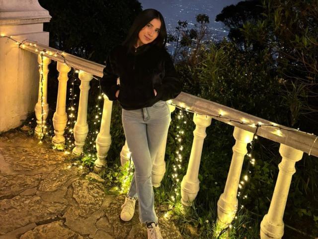 AnyaJay - Live Sex Cam - 23818125