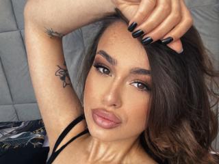 AlettaVicious - Live porn &amp; sex cam - 23818805