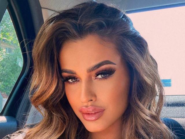 AlettaVicious - Live porn &amp; sex cam - 23818813