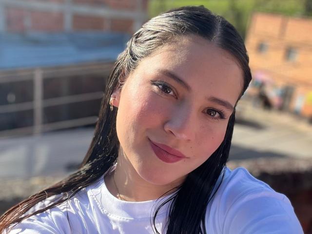 CelesteDash - פורנו בשידור חי ומצלמת סקס - 23819209