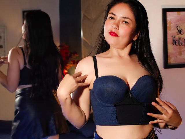 MonserratStone - Live sex cam - 23819461