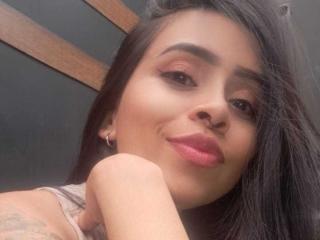 PaulinnaRodriguez - Live porn &amp; sex cam - 23824449