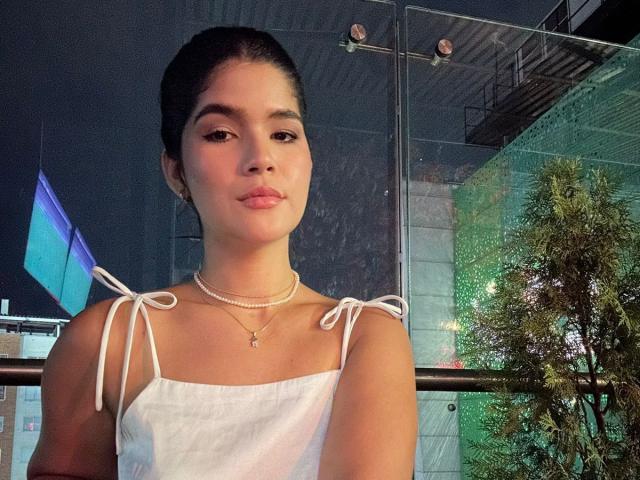 ScarlletZhen - Live porn &amp; sex cam - 23824473