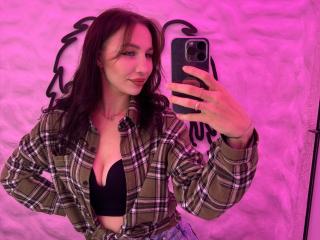 CammyIsidora - Live porn &amp; sex cam - 23824709