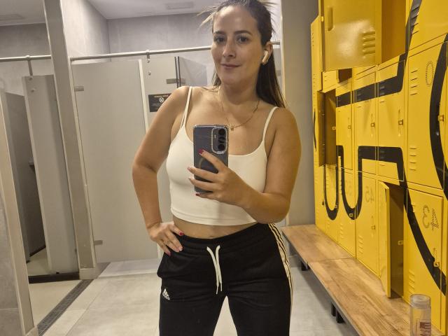 RousseMelinda - Sexe cam en vivo - 23825033