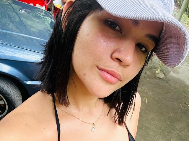 ScarlletZhen - Live porn &amp; sex cam - 23838777