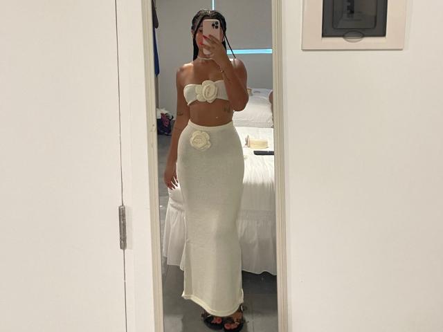 AlessiaFerry - сексуальная веб-камера в реальном времени - 23838865