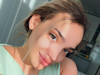 MiaNoirX - Live porn &amp; sex cam - 23841757