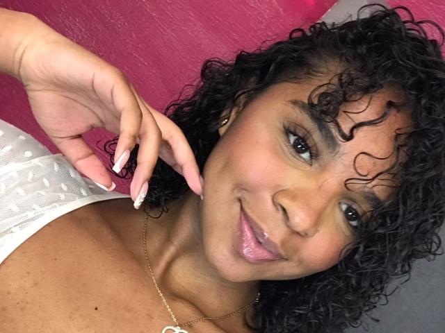 LisaMendez - Live sex cam - 23842661