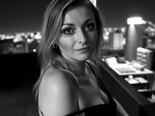 XLovelyVanessa - сексуальная веб-камера в реальном времени - 23845125