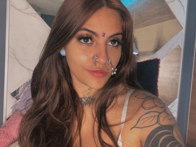 CoriPaige - Live sexe cam - 23846041