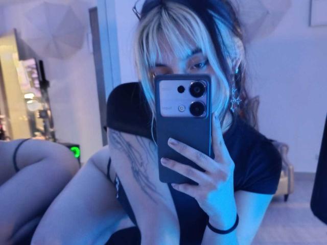 BellaBleu - 라이브 포르노 &amp; 섹스 캠 - 23848949