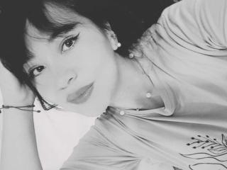 CharlotteBliss - Sexe cam en vivo - 23849357