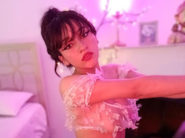 GretaVittale - Live sexe cam - 23851437