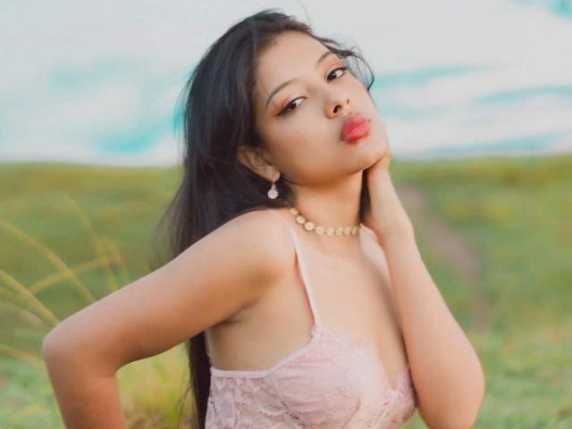 ZuriCute - Sexe cam en vivo - 23853109