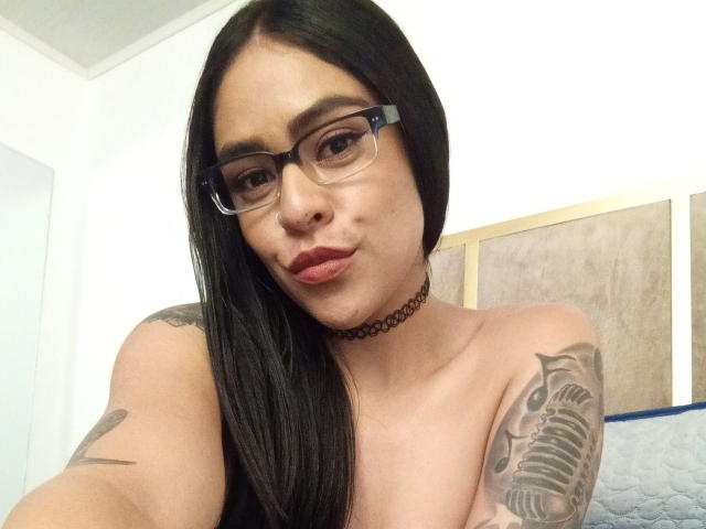 StellaBeckker - Élő pornó és szexkamera - 23854089