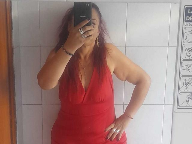 ChrissyKnox - Élő pornó és szexkamera - 23854389