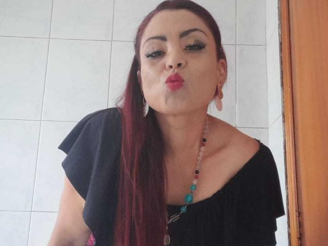 ChrissyKnox - сексуальная веб-камера в реальном времени - 23854401