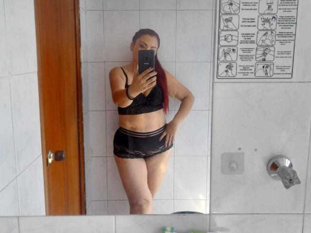 ChrissyKnox - Camera khiêu dâm &amp; quyến rũ trực tiếp - 23854477