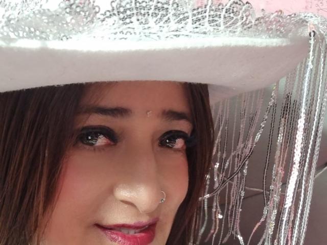 AlessadraJones - Sexe cam en vivo - 23855053