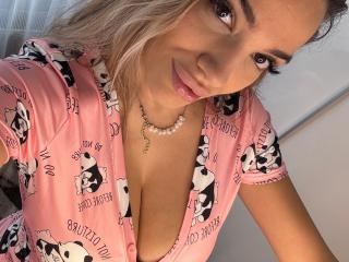 MiaNoirX - Live porn &amp; sex cam - 23865901