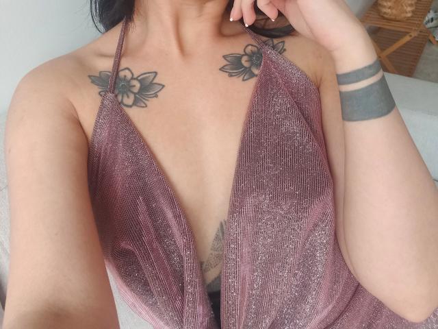 SarahLuna - Live sexe cam - 23868537