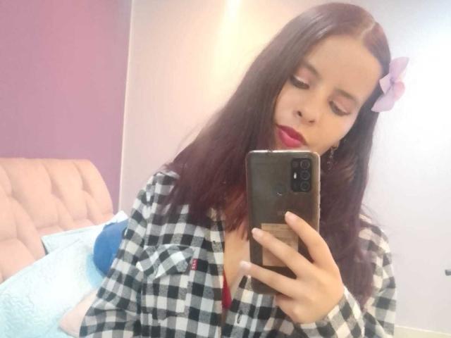 JuliaWaine - ライブポルノ&amp;セックスカム - 23868925