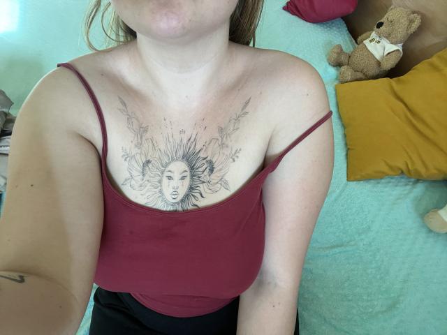 DiLaria - Live porn &amp; sex cam - 23870325