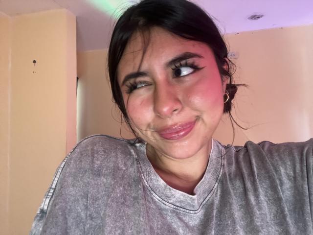 MaiaHairy - Live porn &amp; sex cam - 23874461