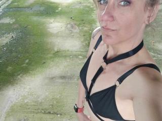 MissEvaSensuelle - Sexe cam en vivo - 23875409