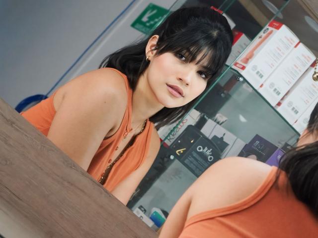 ScarlletZhen - Live porn &amp; sex cam - 23875461