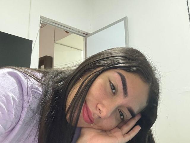 SharonKlart - Live porn &amp; sex cam - 23877905