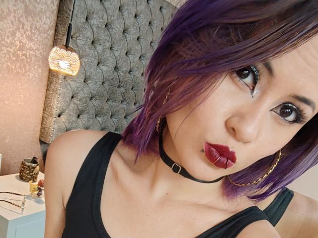 CassieJones - Live porn &amp; sex cam - 23878773