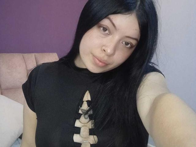 KateWelsin - Live sex cam - 23880633