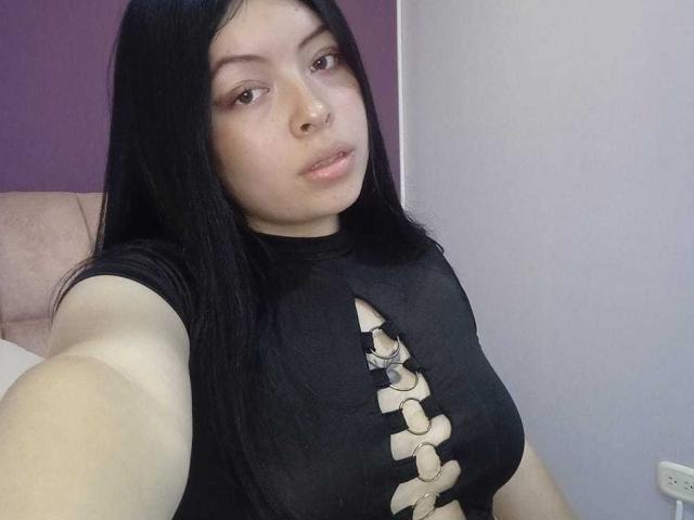 KateWelsin - Live porn &amp; sex cam - 23880637