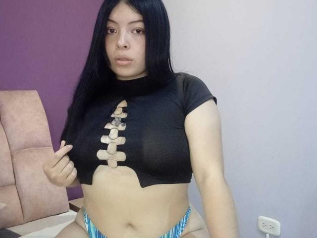 KateWelsin - Live porn &amp; sex cam - 23880641