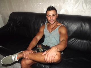 JulianoMuscle - Live sex cam - 2388091