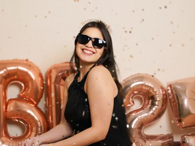 CamilaSofiia - Live porn &amp; sex cam - 23880993